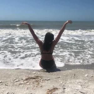 Meet your Posher, Lexie